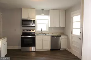 4529 Devonshire Rd, Harrisburg, PA 17109 - Photo 5