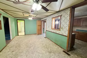 1500 Pottsville St, Lykens, PA 17048 - Photo 7