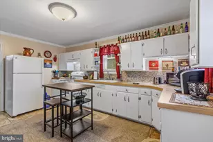 901 High St, Harrisburg, PA 17113 - Photo 7