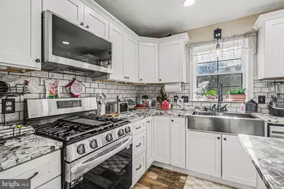 897 Sunny Hill Lane, Harrisburg, PA 17111 - Photo 5