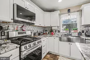 897 Sunny Hill Ln, Harrisburg, PA 17111 - Photo 5