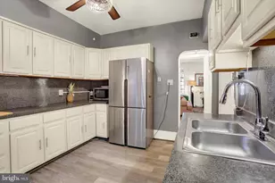 2224 Green St, Harrisburg, PA 17110 - Photo 21