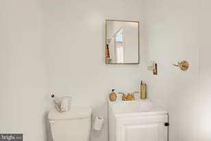 2224 Green St, Harrisburg, PA 17110 - Photo 25