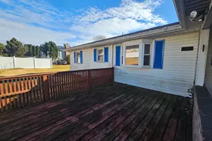 1193 W Market St, Williamstown, PA 17098 - Photo 15