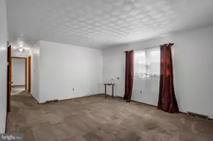 318 E Emaus St, Middletown, PA 17057 - Photo 25