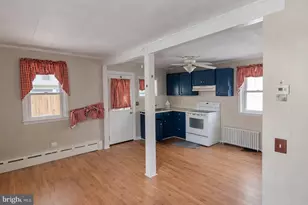 316 1/2 Market St, Lykens, PA 17048 - Photo 5