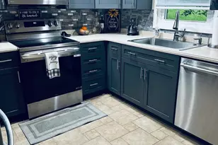 1801 Crums Mill Rd, Harrisburg, PA 17110 - Photo 9