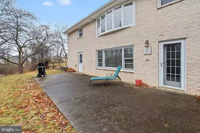 1517 Woodcrest Circle, Harrisburg, PA 17112 - Photo 25