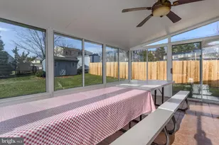 2538 Wicklow Dr, Harrisburg, PA 17112 - Photo 13