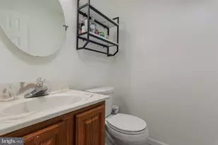 2538 Wicklow Dr, Harrisburg, PA 17112 - Photo 15