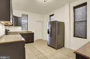 24 S 15th St, Harrisburg, PA 17104 - Photo 11