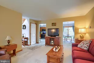 615 Singer Ln, Dauphin, PA 17018 - Photo 7