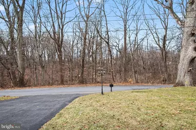 730 Shady Drive, Harrisburg, PA 17111 - Photo 9