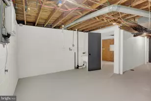 421 Lewis St, Harrisburg, PA 17110 - Photo 37