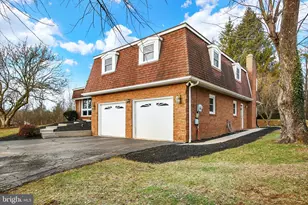 1421 Earlys Mill Rd, Palmyra, PA 17078 - Photo 5