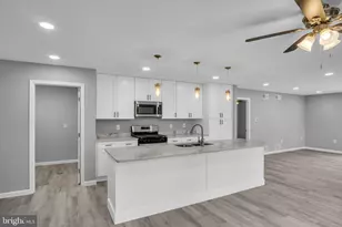 1500 Embassy Dr Units A & B, Harrisburg, PA 17109 - Photo 7