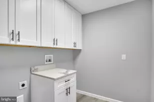 1500 Embassy Dr Units A & B, Harrisburg, PA 17109 - Photo 25