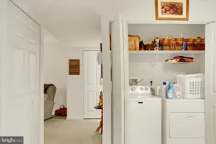 322 Woodland View Ct, Harrisburg, PA 17110 - Photo 11