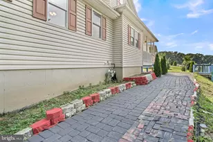 4761 Lawntara St, Harrisburg, PA 17111 - Photo 9