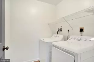 1160 Lonberry Dr, Harrisburg, PA 17111 - Photo 19