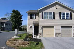 7876 Manada Ct, Harrisburg, PA 17112 - Photo 1