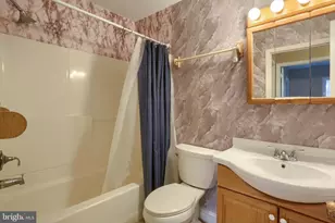 2629 Gateway Dr, Harrisburg, PA 17110 - Photo 19