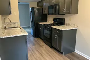 6286 Spring Knoll Dr, Harrisburg, PA 17111 - Photo 5