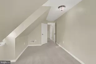 518 Emerald St, Harrisburg, PA 17110 - Photo 23