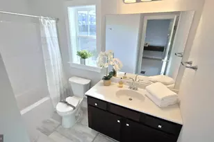 2505 Hawthorne Dr, Harrisburg, PA 17110 - Photo 21