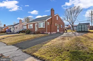 4927 Virginia Ave, Harrisburg, PA 17109 - Photo 3