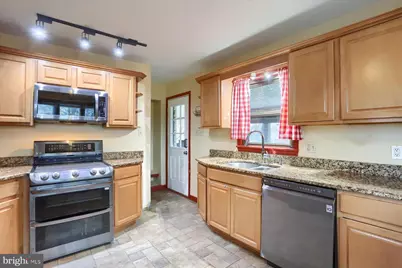 6111 Walls Street, Harrisburg, PA 17112 - Photo 7