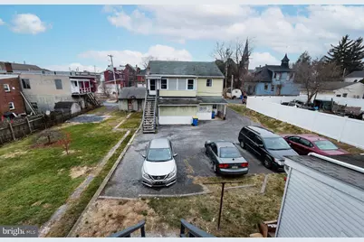 21 N Pine Street #APT B, Middletown, PA 17057 - Photo 33