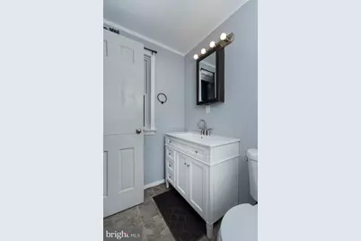 21 N Pine Street #APT B, Middletown, PA 17057 - Photo 11