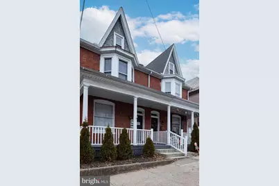 21 N Pine Street #APT B, Middletown, PA 17057 - Photo 1