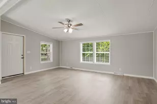 300 Dean St, Elizabethtown, PA 17022 - Photo 13