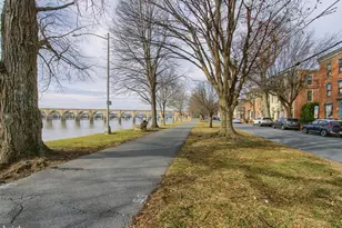 591 S Front St, Harrisburg, PA 17104 - Photo 39