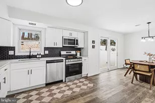 857 Twin Oaks Dr, Hummelstown, PA 17036 - Photo 11