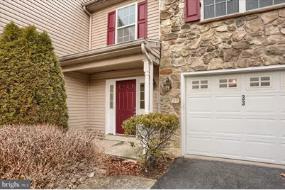 33 Carousel Circle, Hershey, PA 17033 - Photo 3