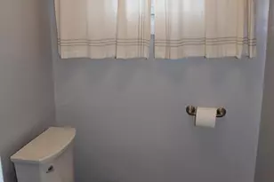 146 W Granada Ave, Hershey, PA 17033 - Photo 31