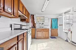 1325 William St, Harrisburg, PA 17102 - Photo 11