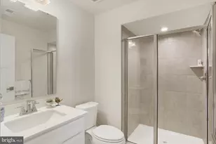 2231 Caroline Ln, Harrisburg, PA 17110 - Photo 21