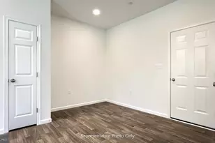 7847 Oakbrook Dr, Harrisburg, PA 17112 - Photo 9