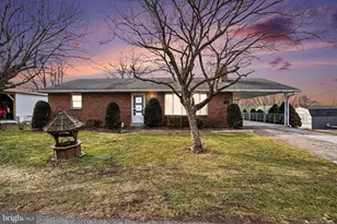 105 Chestnut Alley, Halifax, PA 17032 - Photo 1