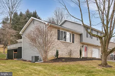 515 Randall Circle, Hummelstown, PA 17036 - Photo 9