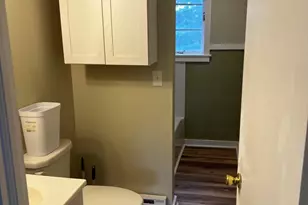 804 E Chocolate Ave, Hershey, PA 17033 - Photo 9