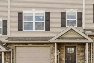 731 Gregs Dr, Harrisburg, PA 17111 - Photo 1