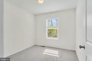 731 Gregs Dr, Harrisburg, PA 17111 - Photo 19