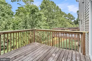 976 Gregs Dr, Harrisburg, PA 17111 - Photo 13