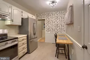 924 Grand St, Harrisburg, PA 17102 - Photo 9