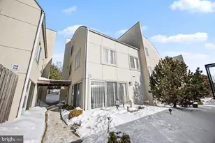 112 Blue Ridge Cir, Harrisburg, PA 17110 - Photo 1